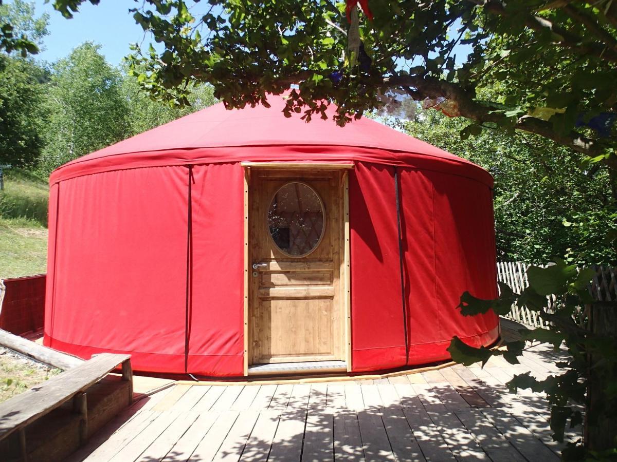 Eco-Hotel Et Yourtes Du Mercantour 기욤 외부 사진