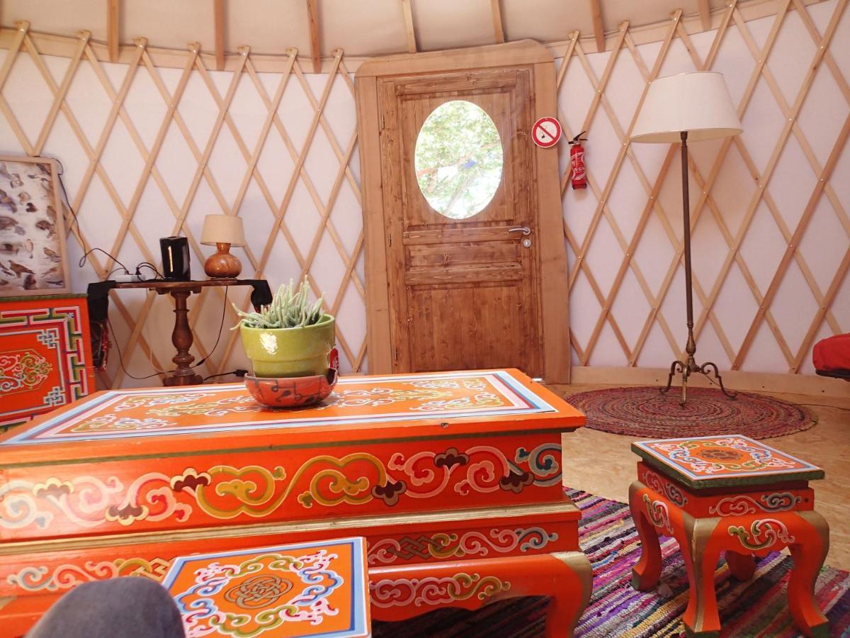 Eco-Hotel Et Yourtes Du Mercantour 기욤 외부 사진