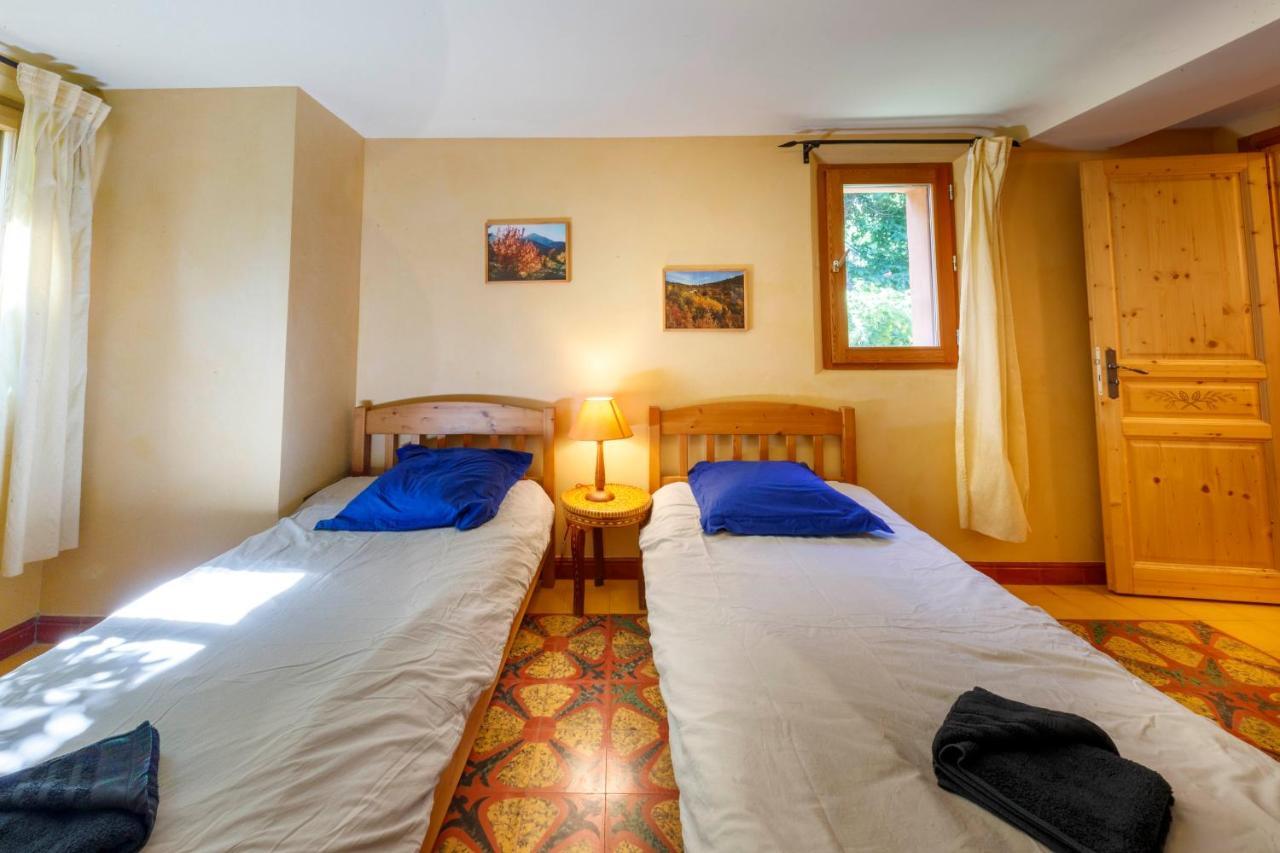 Eco-Hotel Et Yourtes Du Mercantour 기욤 외부 사진