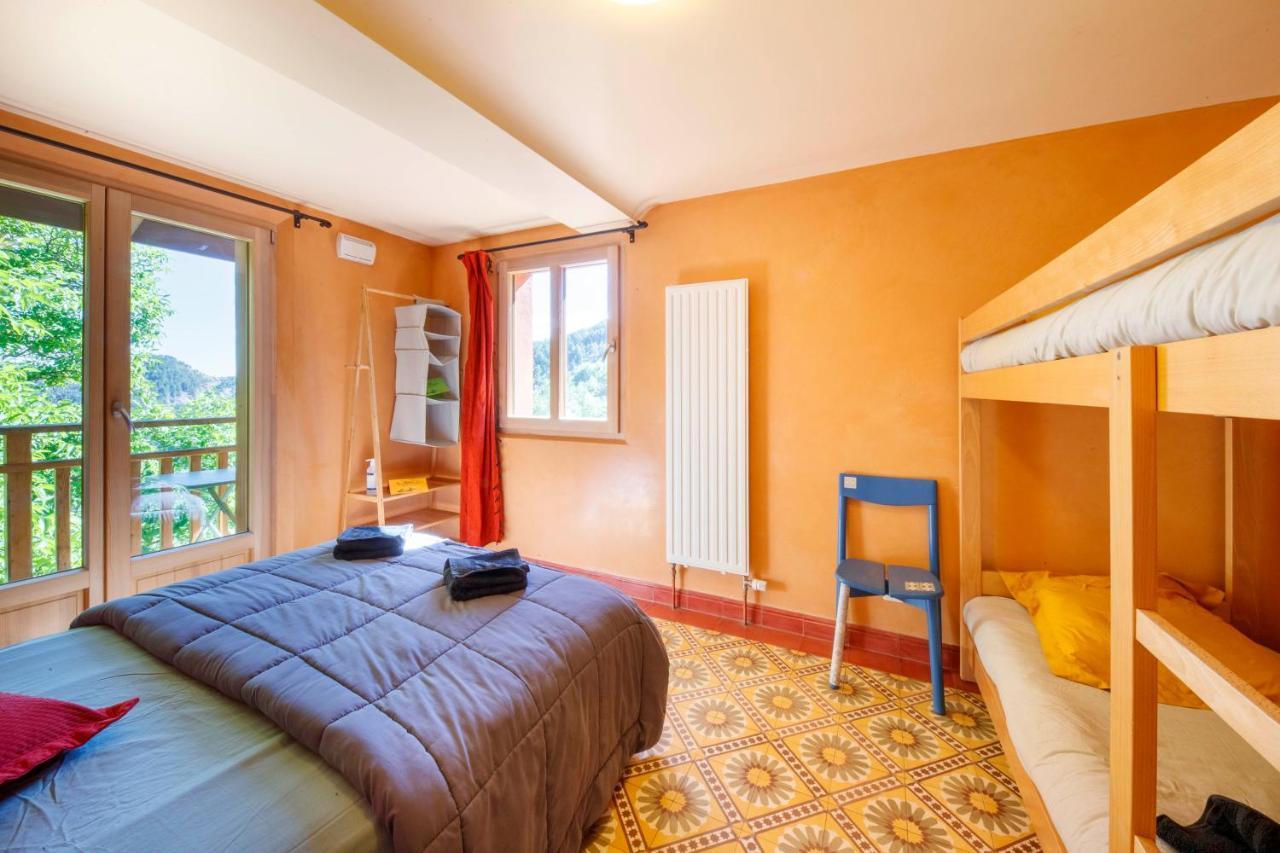 Eco-Hotel Et Yourtes Du Mercantour 기욤 외부 사진