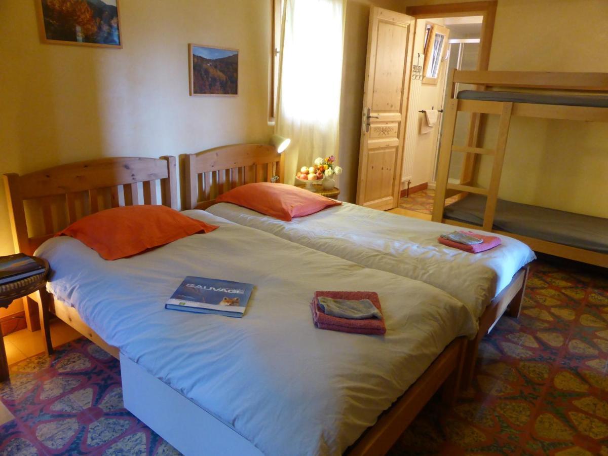 Eco-Hotel Et Yourtes Du Mercantour 기욤 외부 사진