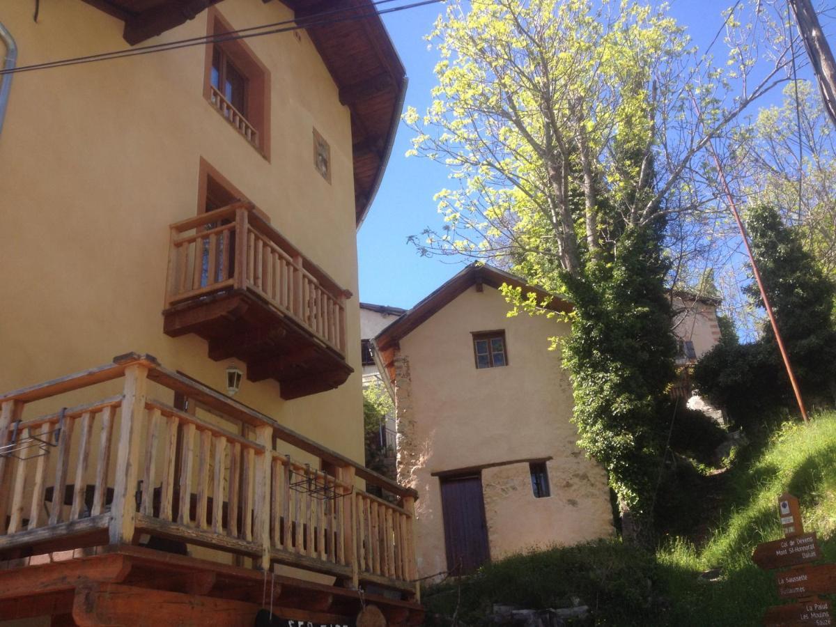 Eco-Hotel Et Yourtes Du Mercantour 기욤 외부 사진